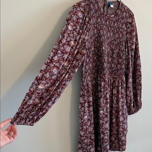 Old Navy Long Sleeved Dress Size M